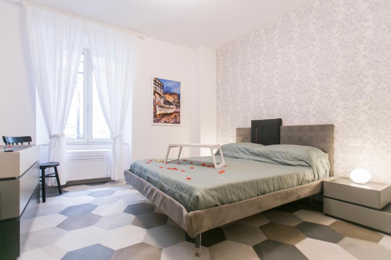 Bed and Breakfast Anticaglia/24 Neapel Exterior foto