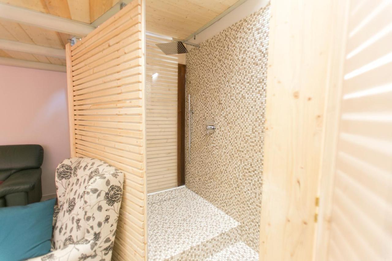 Bed and Breakfast Anticaglia/24 Neapel Exterior foto