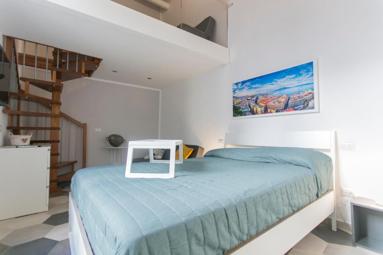 Bed and Breakfast Anticaglia/24 Neapel Exterior foto